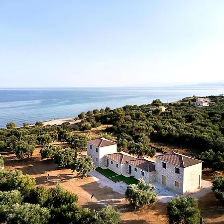 Olive Coast Feriehus Kyparissia